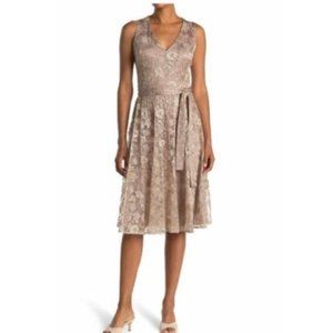 Tommy Hilfiger Beige Gold Floral Embellished Mesh Lace Dress, Size 18 NWT
